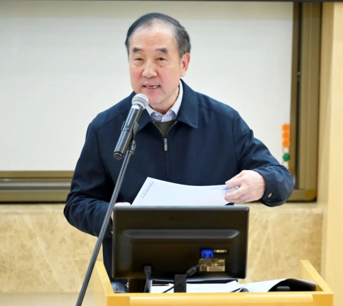 上图:中国文化书院导师,深圳大学国学院,哲学系教授景海峰