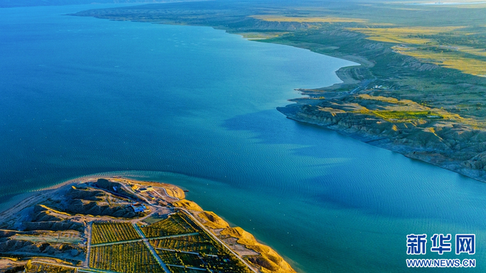 龙羊湖.新华网发 (宋忠勇 摄)