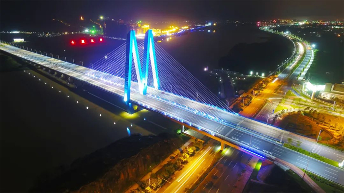 ▲河源迎客大桥