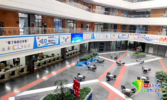 尧都云商产业园内的各类功能区齐备。中国青年网记者刘洪侠 摄