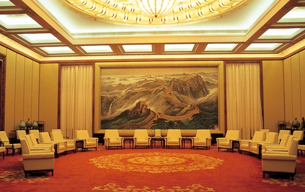 人民大会堂"万里长城"《江山》银版画问世