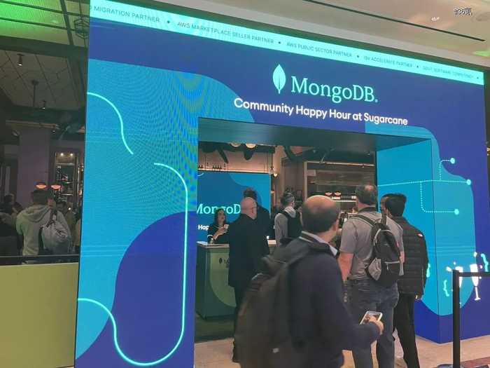 △MongoDB包下的酒吧