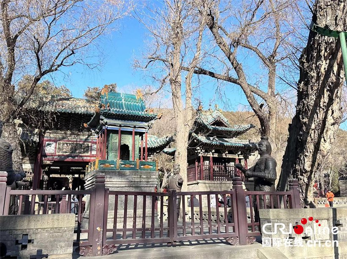 晋祠内金人台（摄影 胡君颜）