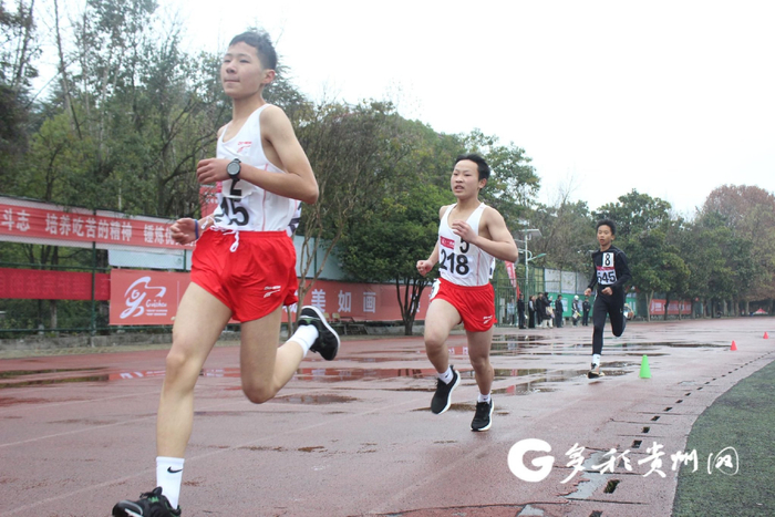 男子中长跑
