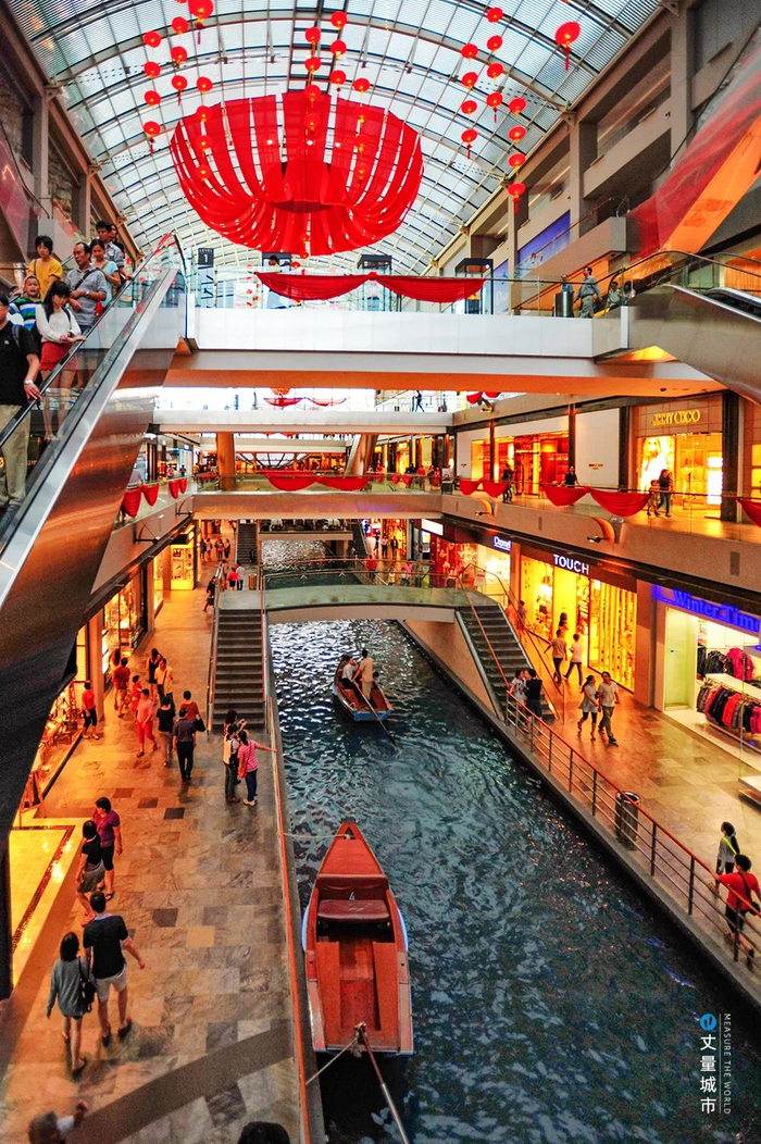 公共空间艺术化，金沙综合体打造特色商业水街