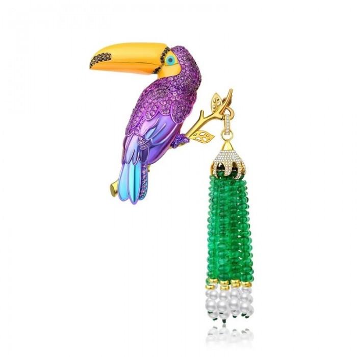 宝姬珠宝品牌创始人、主设计师陆颖设计创作的“自然奇境”系列之“巨嘴鸟”胸针/耳饰