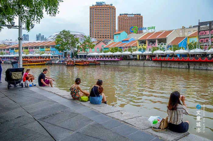 滨海步道串联多元功能空间，变身全民休闲目的地