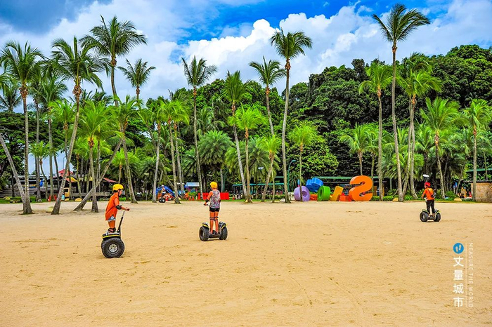 北西洛索海滩——年轻人的娱乐场