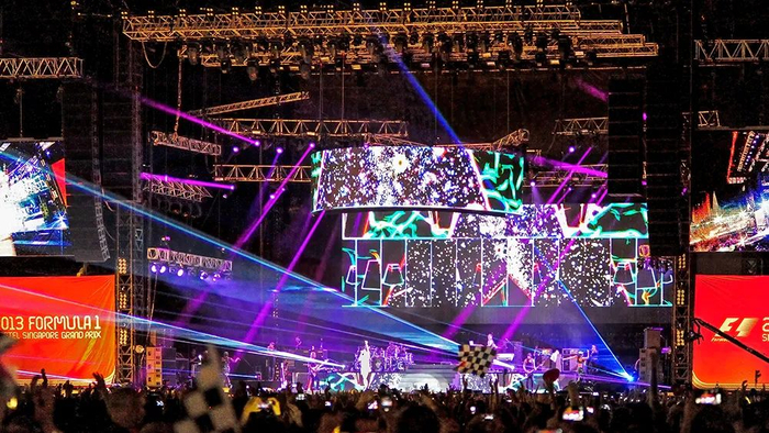 「大赛车季」期间的文化活动