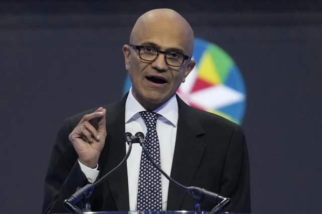 ▲（Satya Nadella）