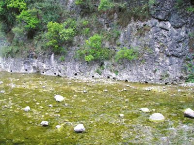 子午道田坝村栈道遗址。受访者供图