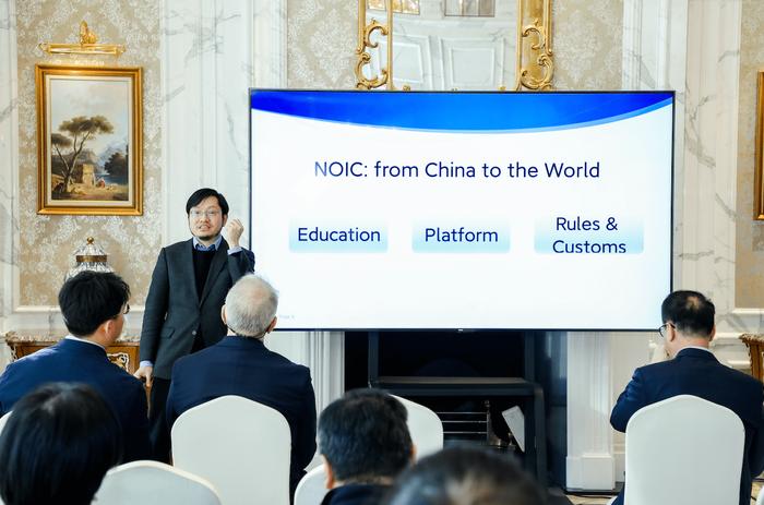 NOIC Academy CEO、首任大校长黄荣烽先生