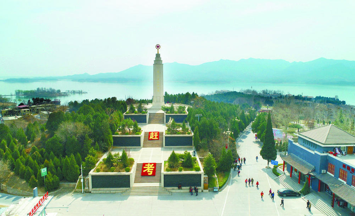 　以西柏坡景区为核心，打造西柏坡旅游圈，成为河北省红色旅游片区化发展的一大亮点。本报首席记者 张 震 摄