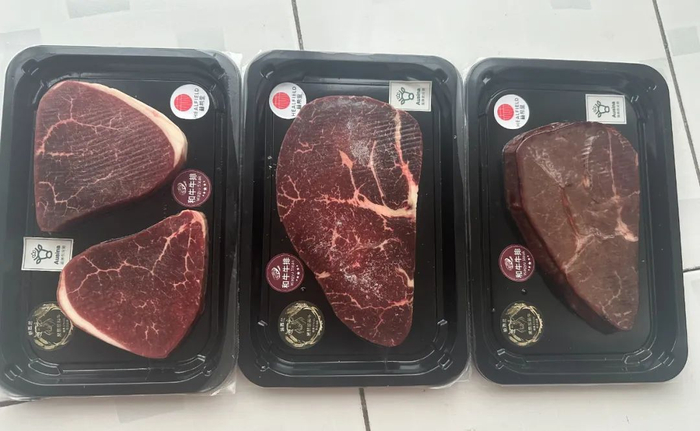 手机无滤镜实拍 右侧为解冻后