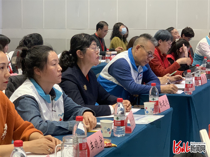 图为中华骨髓库志愿服务区域交流活动会议现场  张晓晴摄