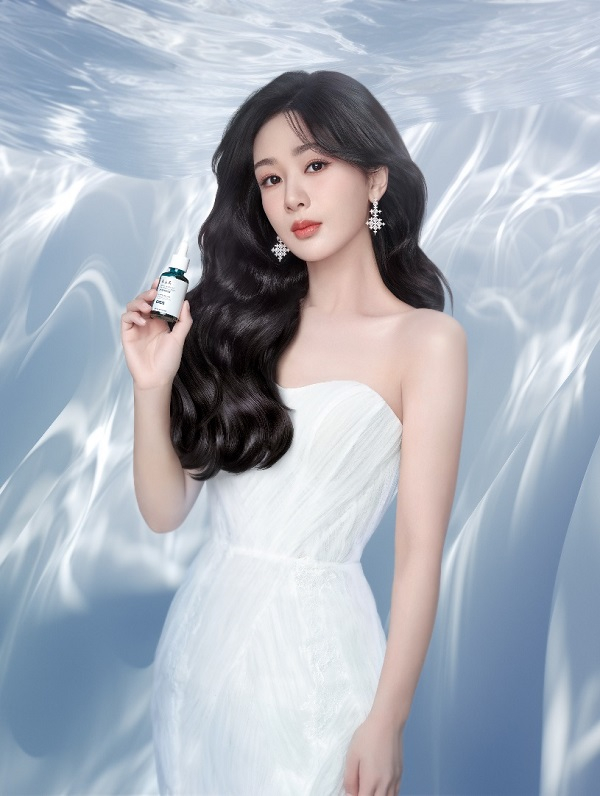 杨紫成防脱品牌养元青品牌代言人 合力引领国风养护发美学新高度