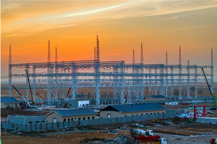 蒙东兴安科右中旗500千伏赛音昭开关站。