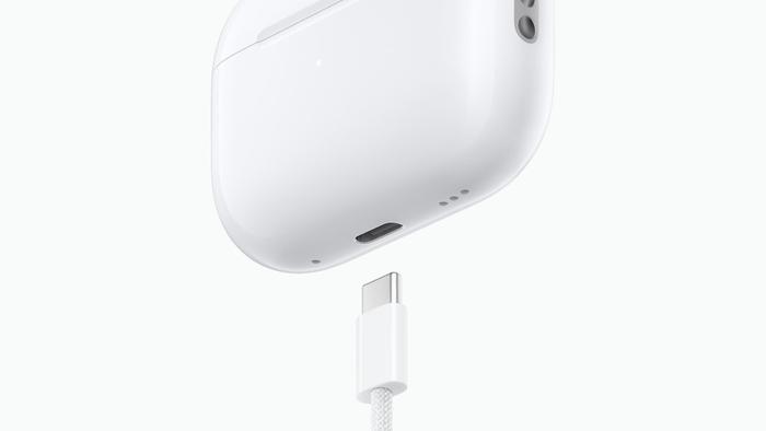 749 元，苹果AirPods Pro 2 耳机用户现可单独购买USB-C 充电盒_手机新浪网