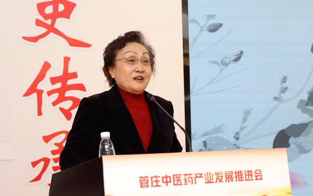 “罗氏正骨法”代表性传承人、航空总医院中医科主任医师罗素兰。新京报记者 王远征 摄