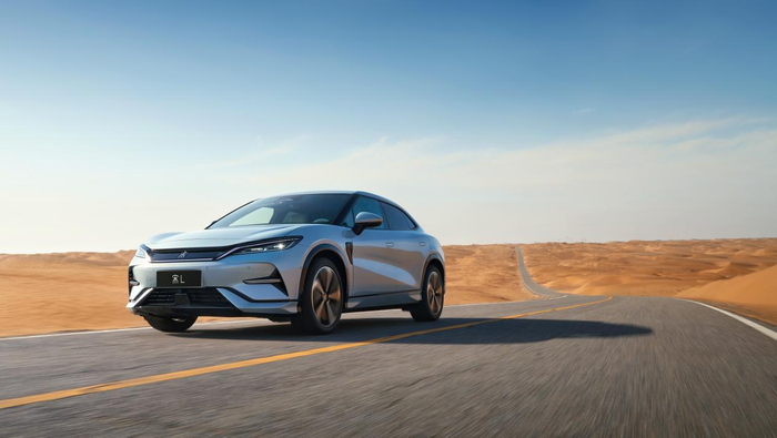 比亚迪宋L最快零百加速4.3秒。 比亚迪汽车供图 华龙网发