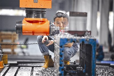 ▲新都区航空产业园，辰飞智匠生产车间