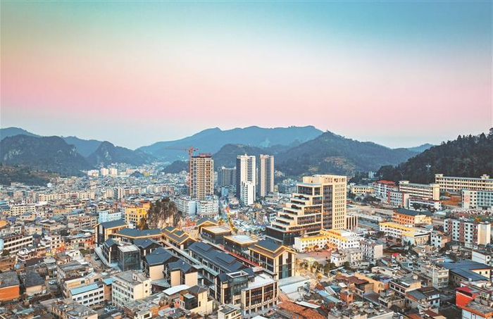     紫云印山综合体。 王凯俊 摄