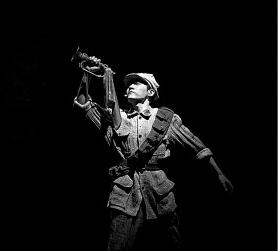     《花儿与号手》剧照 资料图片