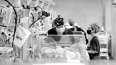 《闪闪的儿科医生》剧照 资料图片