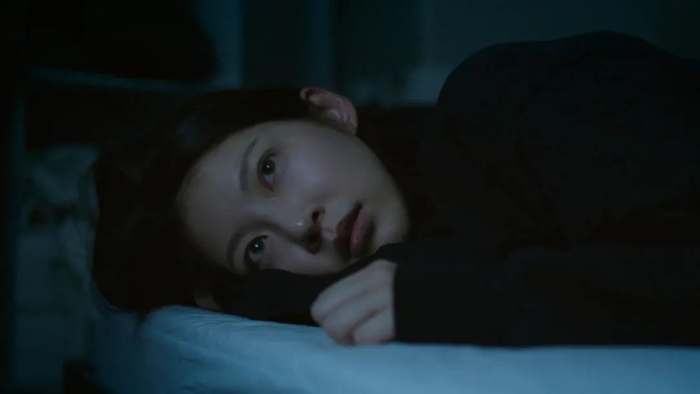 《独自生活的人们》剧照