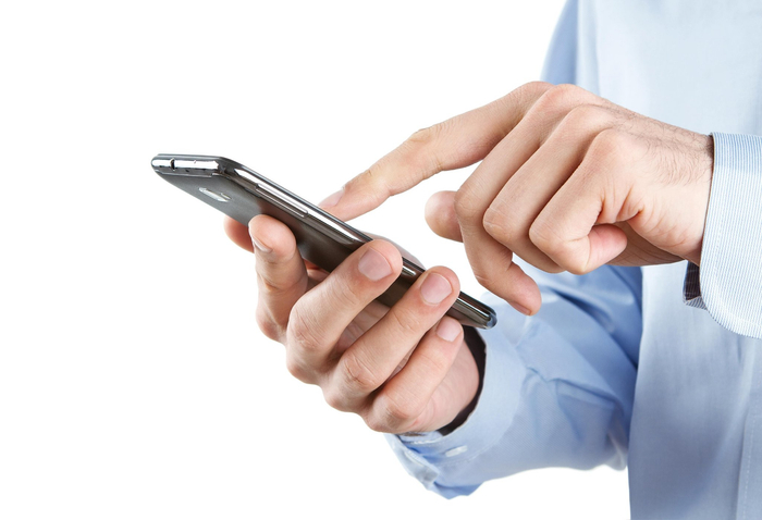 2G、3G退网应该以保障用户权益为前提。