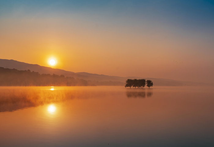 ▲会泽黑颈鹤国家级自然保护区 图据视觉中国