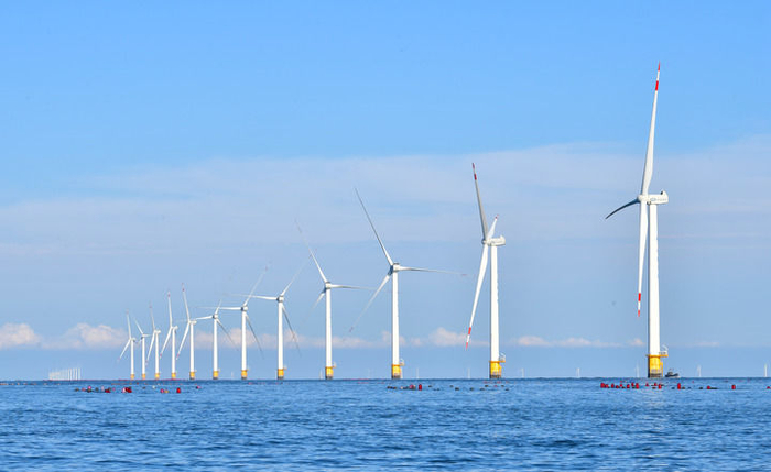 2023年9月13日拍摄的辽宁大连庄河海上风电项目。新华社记者 杨青 摄