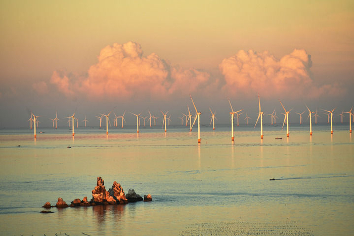 2023年9月13日拍摄的辽宁大连庄河海上风电项目。新华社记者 杨青 摄