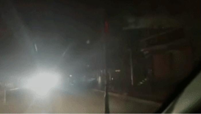 积石山县消防救援大队深夜前往受灾现场