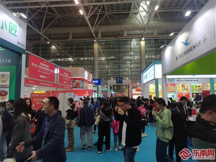 第二届福品博览会吸引不少市民逛展。东南网记者 卢金福 摄