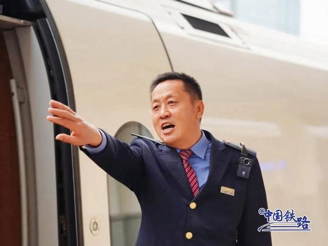 ▲肖新川 图据中国铁路