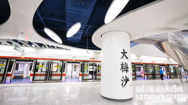 俯仰间处处都能捕捉到掩藏着海洋元素的小惊喜。