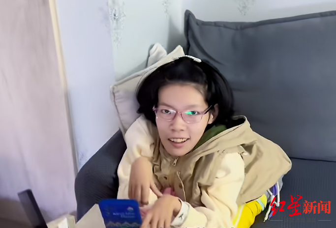 ▲写作成为唐欣一天最重要的事