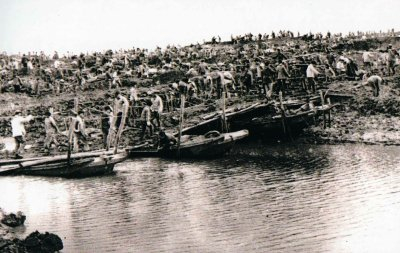 切岭段爬坡机。江宁区政协教卫文体（文史）委供图