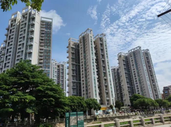 东莞厚街某住宅楼盘 每日经济新闻资料图