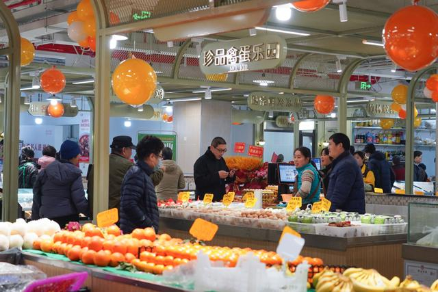 复中市集 朱亮 摄