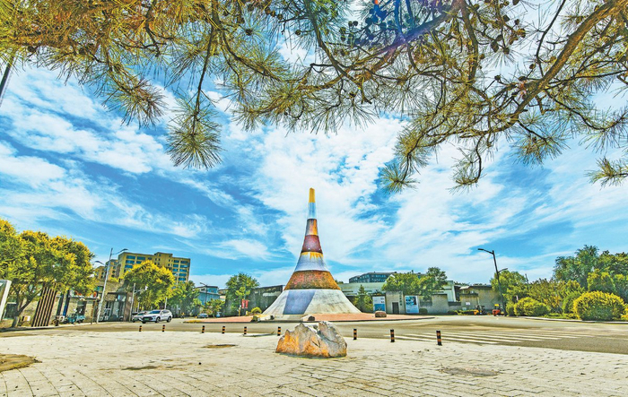 　　小堡村环岛 宋庄镇供图