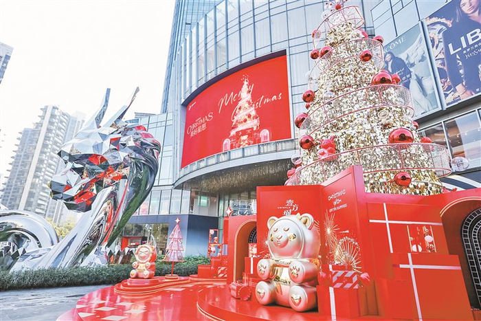 打造地标商圈，宝安锚定世界级。