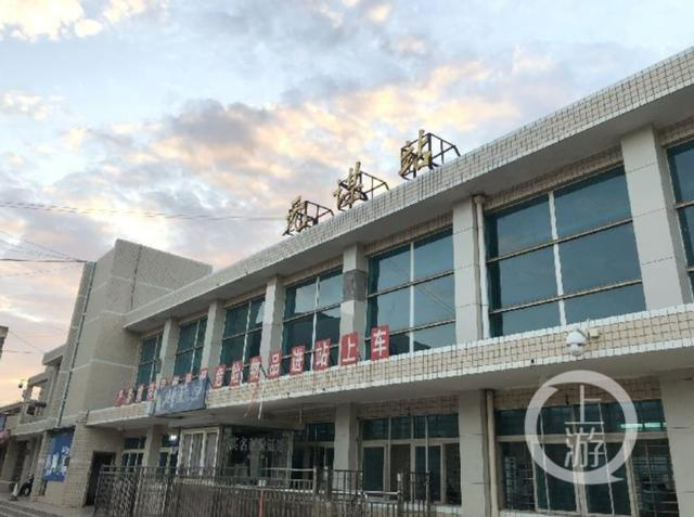 1994年发生在元谋工务段招待所的抢劫杀人案，让李金、普发成、普发能三人陷入漫长的刑事官司中。上游新闻资料图片 