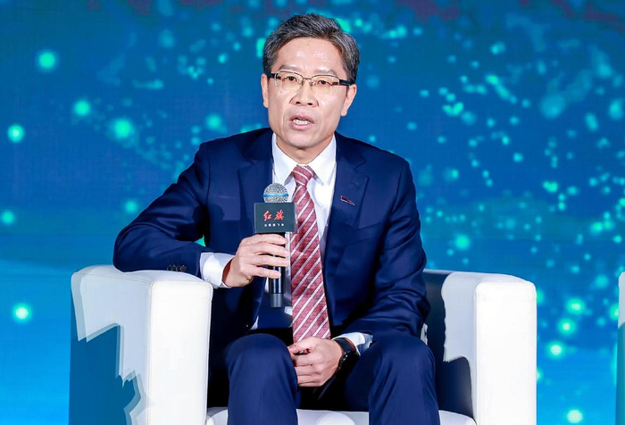    中国一汽党委常委、副总经理周治平。 红旗品牌供图 华龙网发