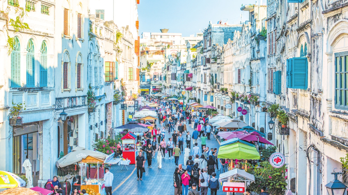 资料图：骑楼老街。记者 杨鹤 摄