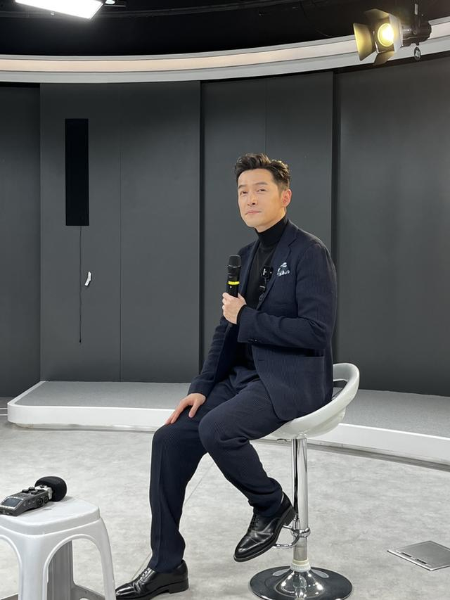 演员胡歌，张熠摄