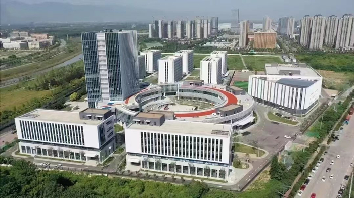 西安奕斯伟技术创新中心 图片来源：西安高新丝路科学城官微