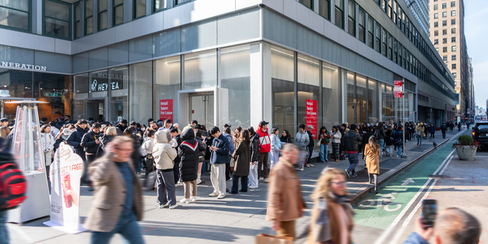 （喜茶美国纽约百老汇店开业）