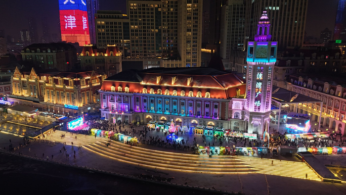 津湾广场跨年——天津市商务局供图